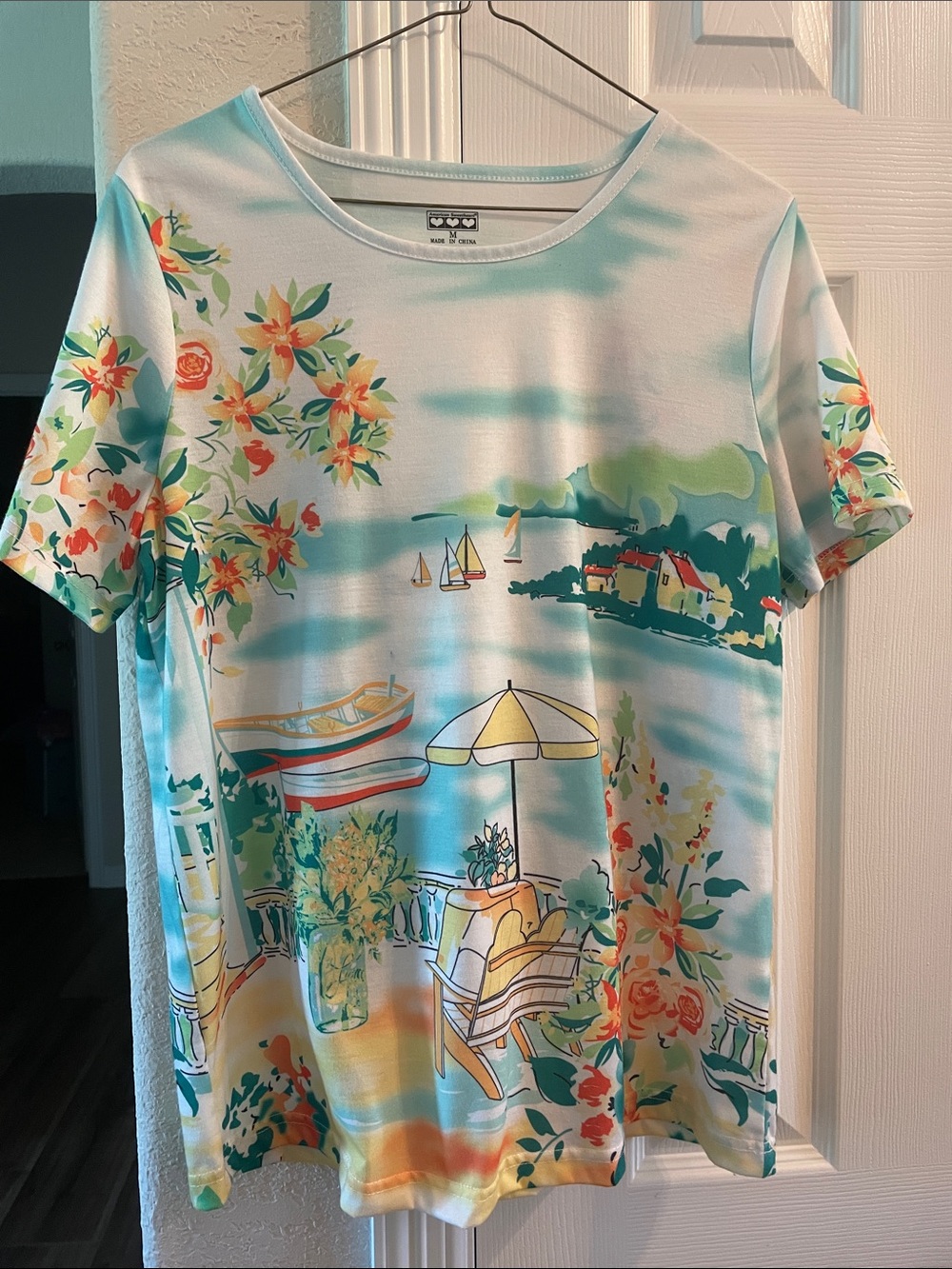 American Sweetheart Multicolored Floral Boat Short Sleeve M